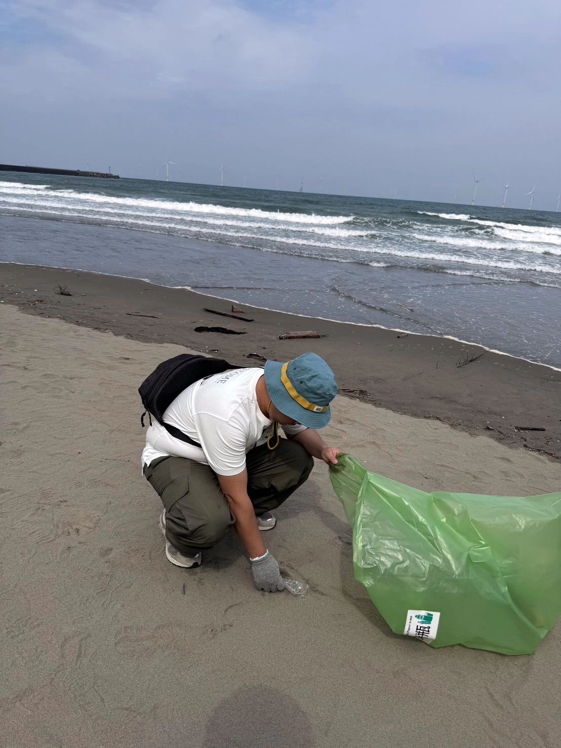 beach-cleaning-activity-04