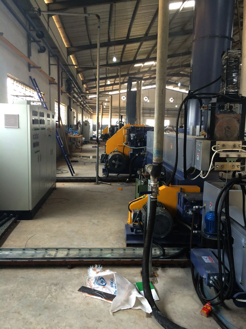 Nigeria-installed GEORDING side entrance plastic systems-recycling machine