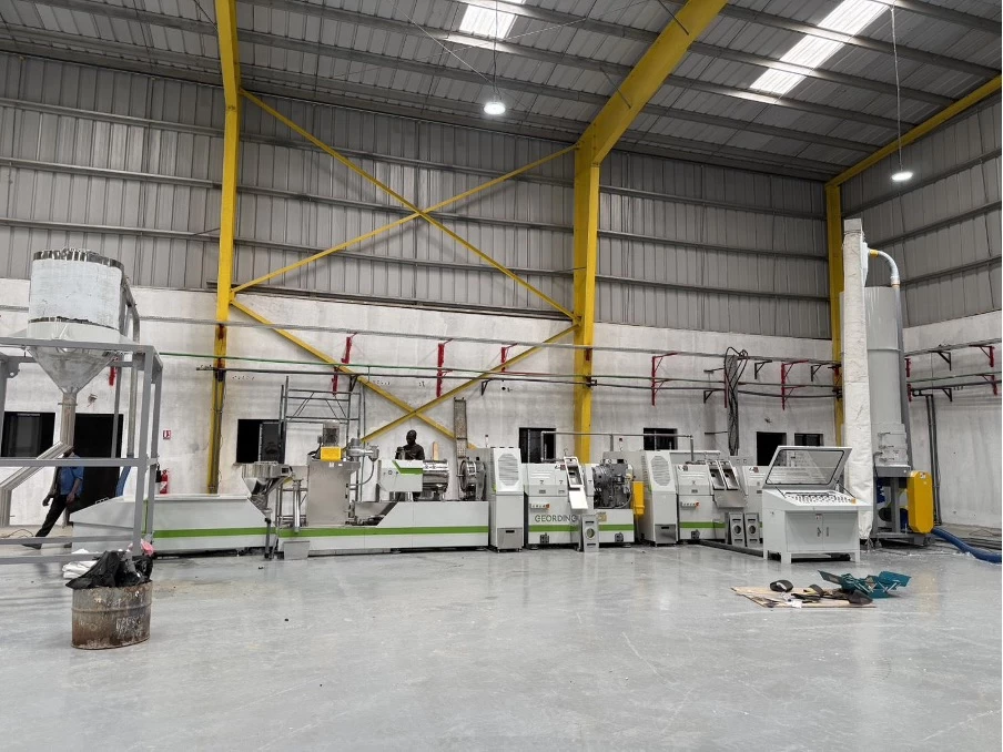 side entrance two stages die face cutting recycling pelletizing machine 1