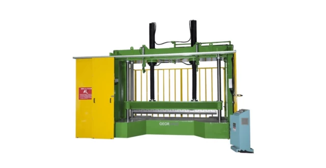 hydraulic cutting machine