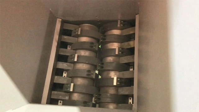 雙軸破碎機-塊狀物破碎影片