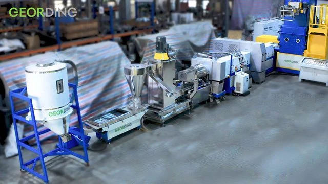 單軸破碎塑料回收機GD-125SC-DF影片