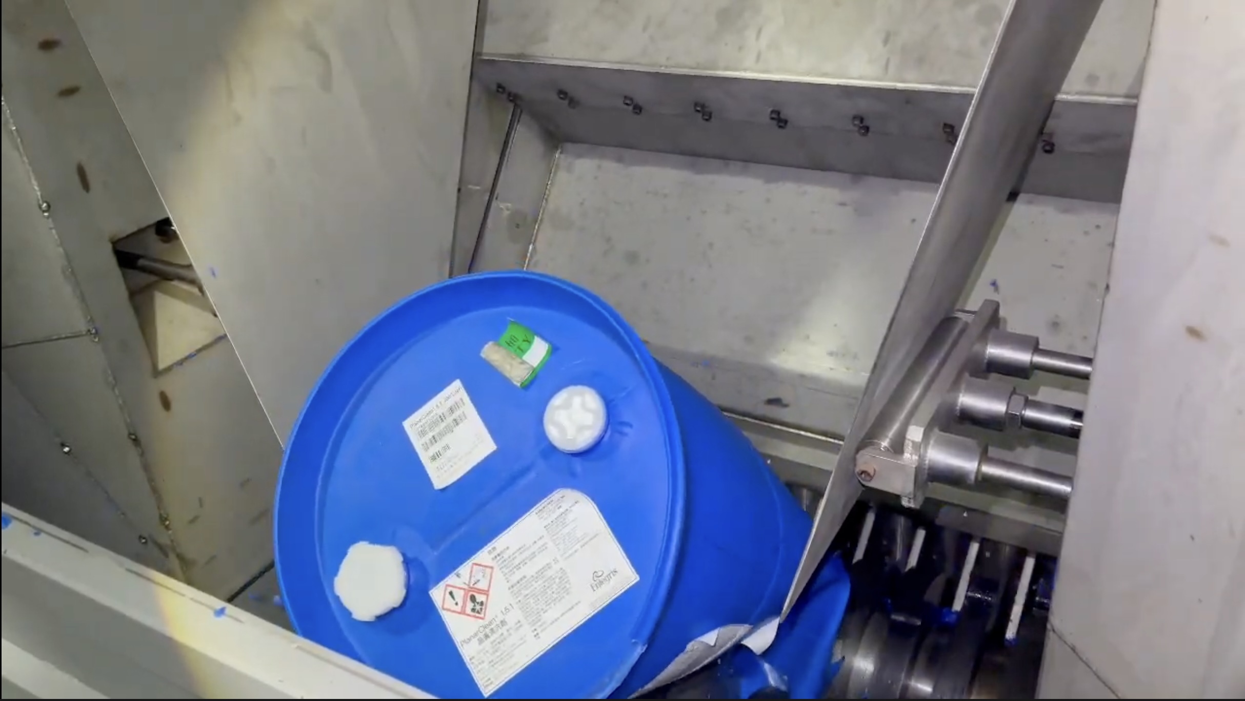 HDPE recycling clip